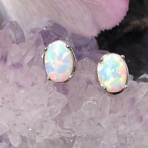 ALPHAVARIABLE Oval Opal Earrings